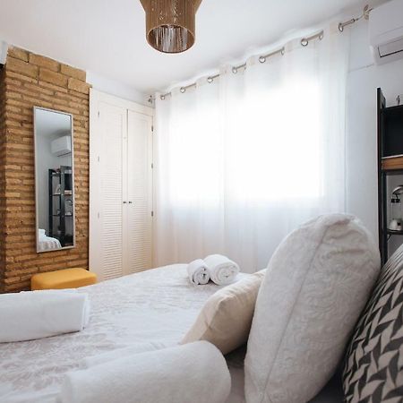 Cozy Attic With Terrace- 1Bd 1Bth- San Vicente Sevilha Exterior foto