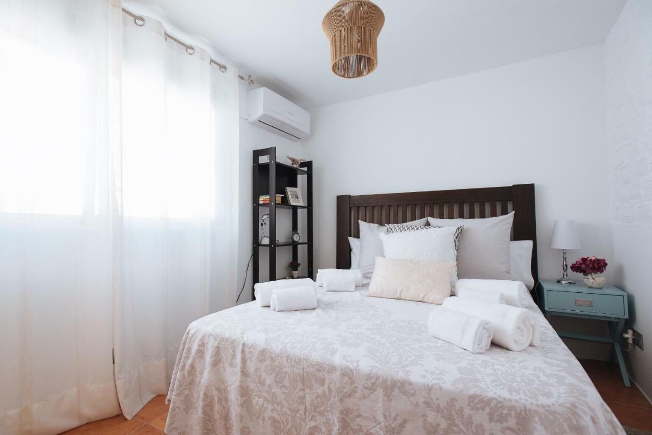 Cozy Attic With Terrace- 1Bd 1Bth- San Vicente Sevilha Exterior foto