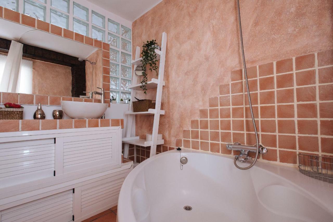 Cozy Attic With Terrace- 1Bd 1Bth- San Vicente Sevilha Exterior foto