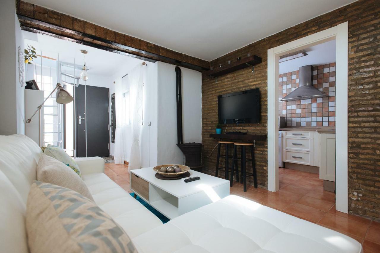 Cozy Attic With Terrace- 1Bd 1Bth- San Vicente Sevilha Exterior foto