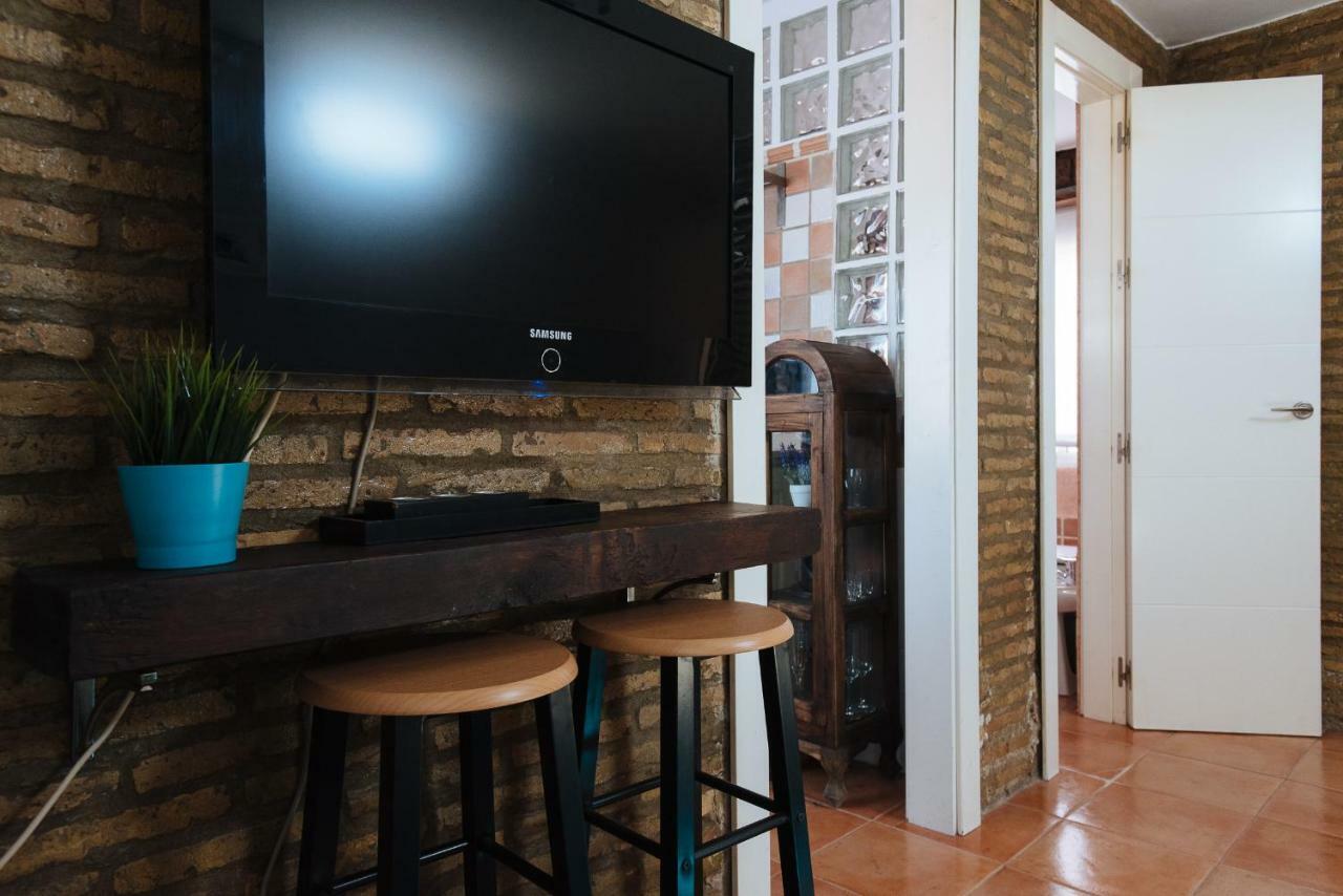 Cozy Attic With Terrace- 1Bd 1Bth- San Vicente Sevilha Exterior foto